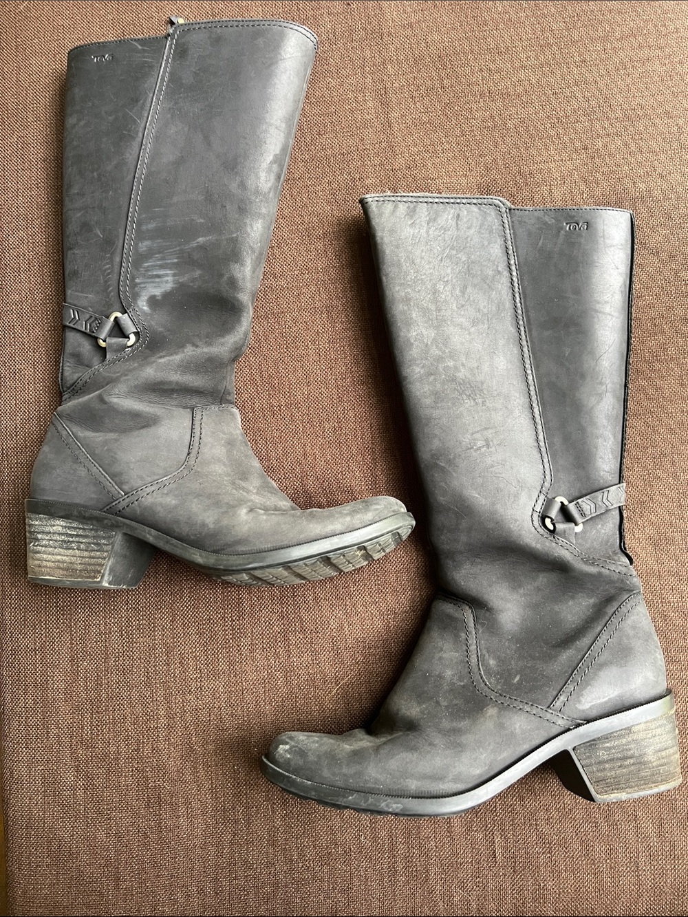 Women’s waterproof Leather Mid-Calf Heeled Boots
